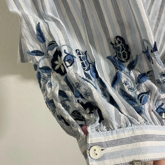 Pilcro Anthropologie Blue and White Striped Embroidered Women's Top - Picture 7 of 9